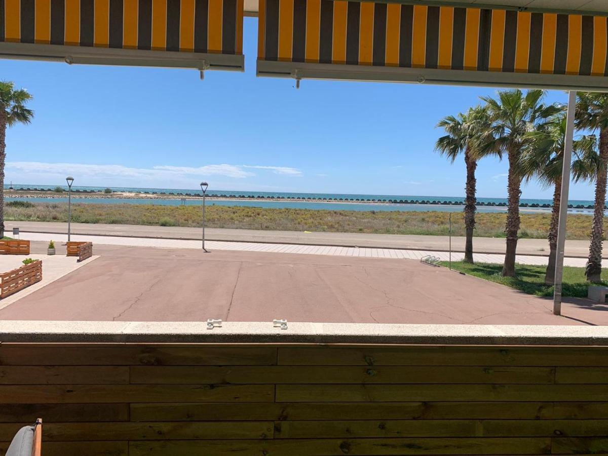 Apartamento Para 5 Personas Frente Al Mar Con Piscina Y Parking Cubelles Buitenkant foto